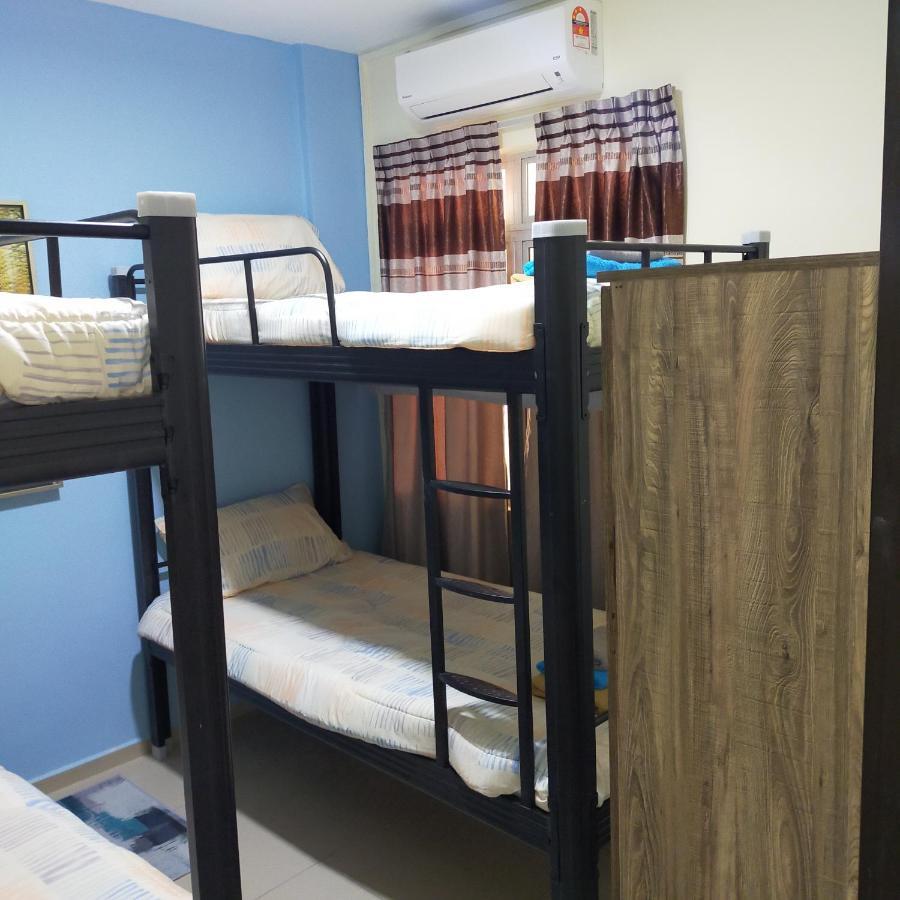 Relaxing Retreats At Cocobay Apartments Port Dickson Luaran gambar